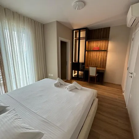 The Boulevard Bliss Apartment